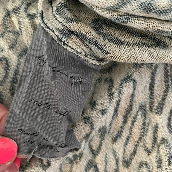 Raquel Allegra leopard frayed top - Picture 6 of 7